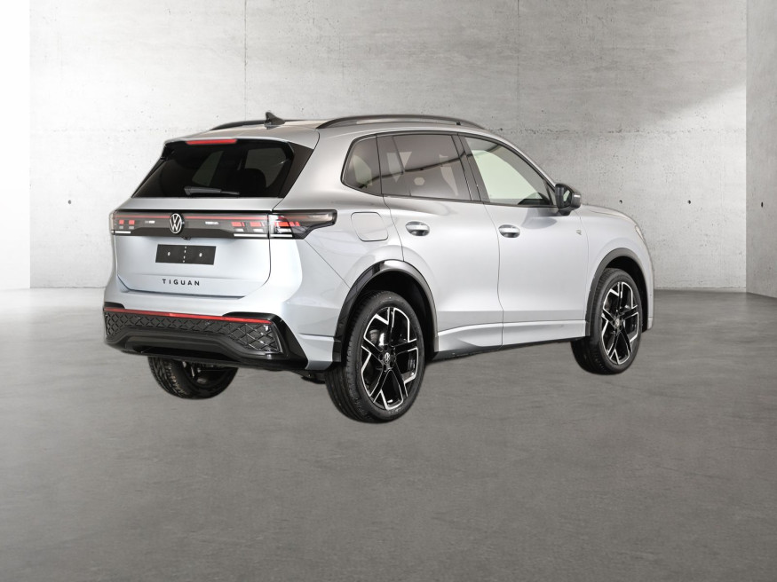 VW Tiguan R-Line