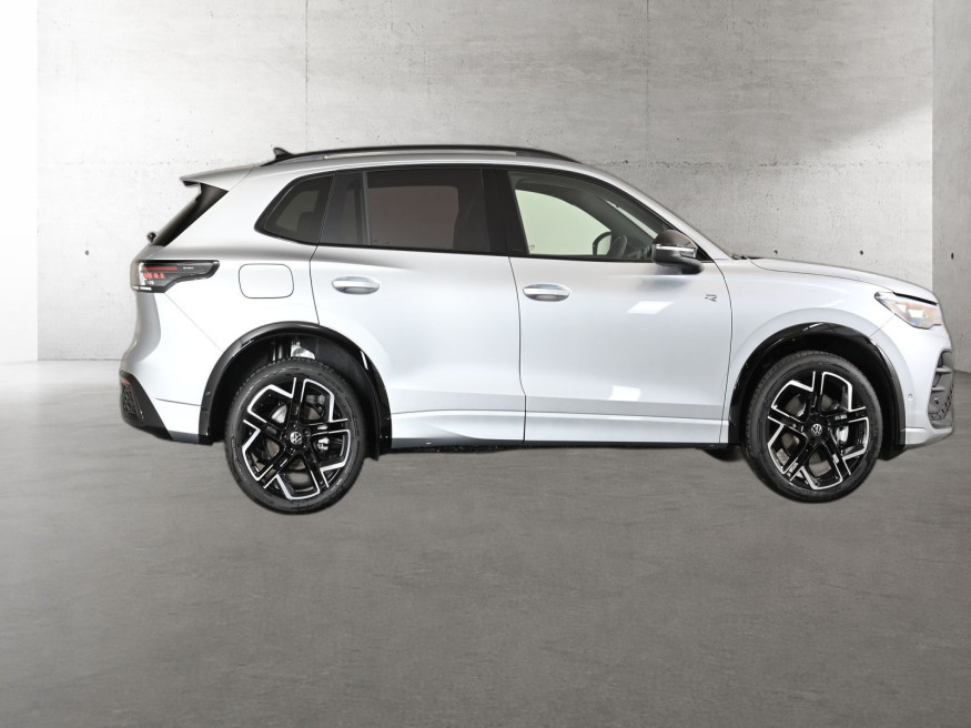 VW Tiguan R-Line