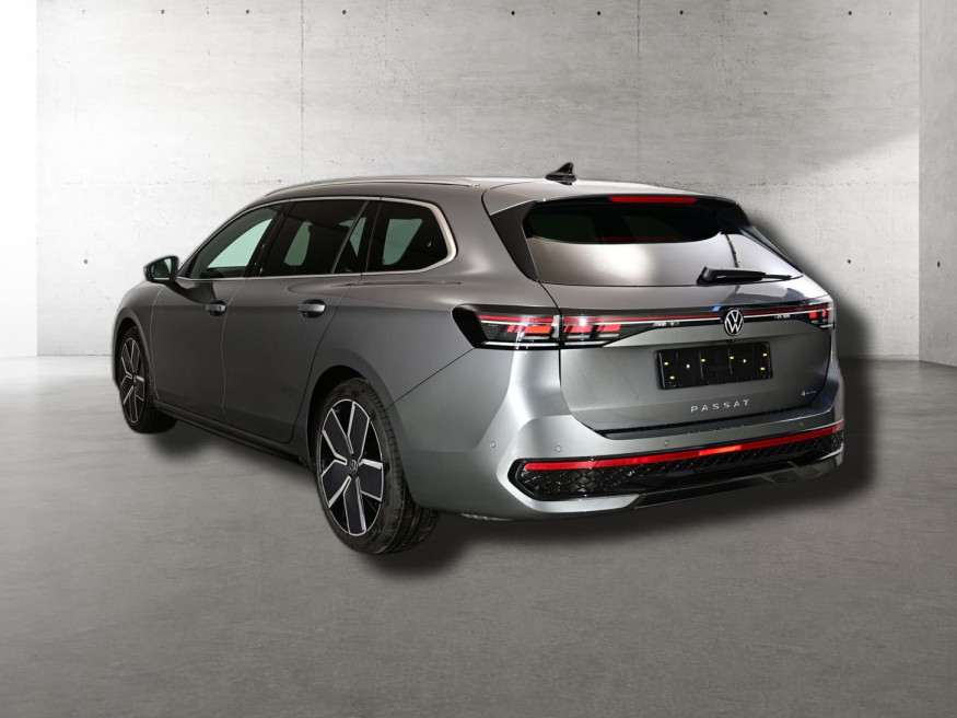 VW Passat Variant R-Line