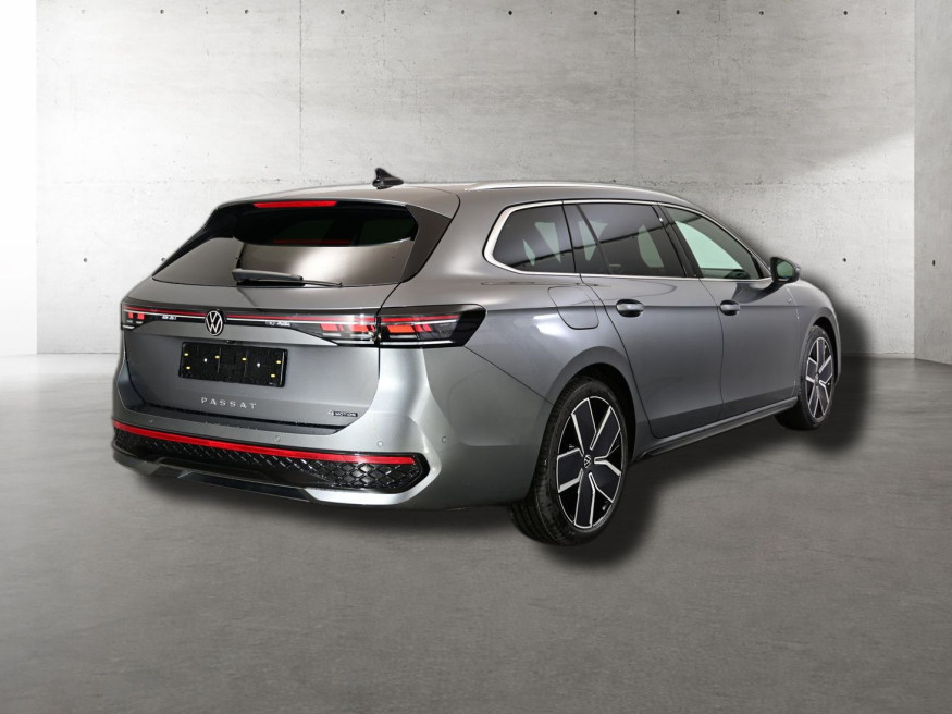 VW Passat Variant R-Line