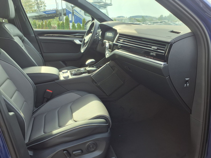 VW Touareg R-Line FINAL EDITION