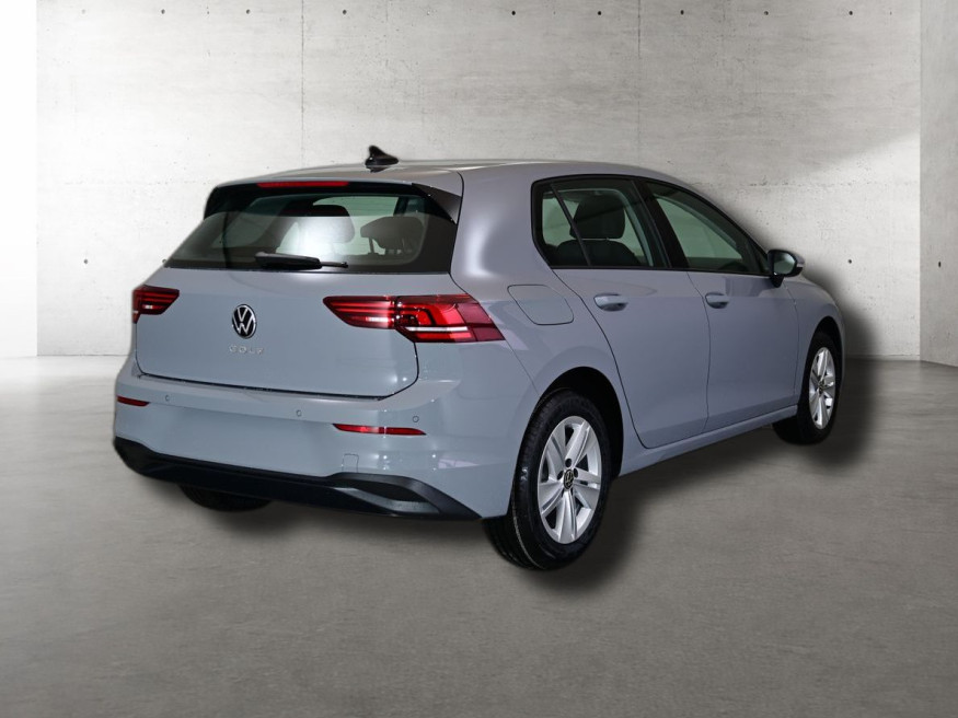 VW Golf Life Plus