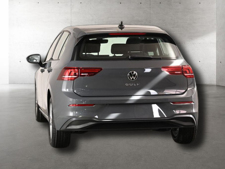 VW Golf Life Plus