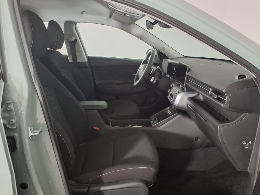 HYUNDAI Kona Select Plus