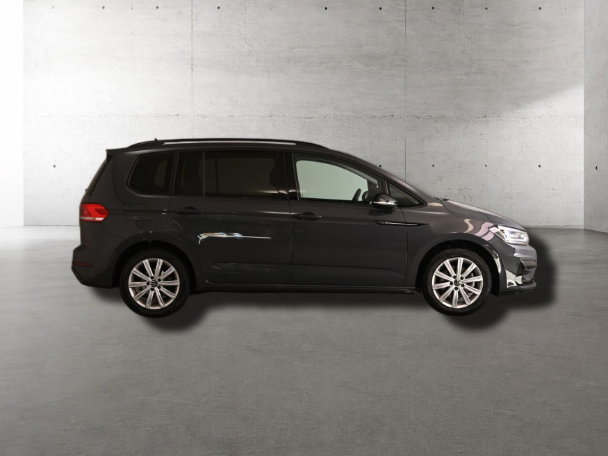 VW Touran Highline R-Line