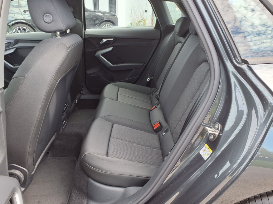 AUDI A3 1.5 TFSI 6-Gang Schaltgetriebe