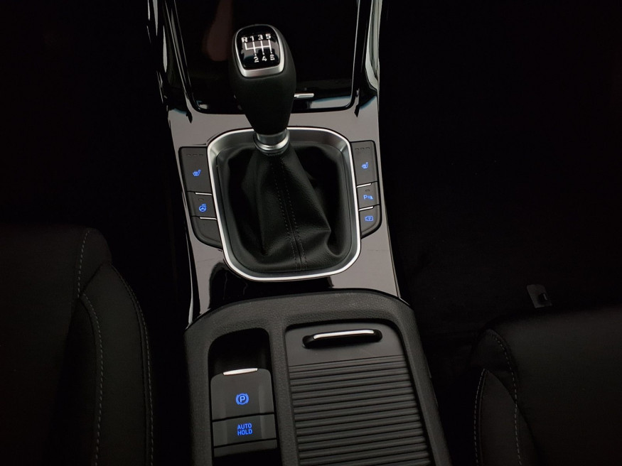 HYUNDAI i30 Trend