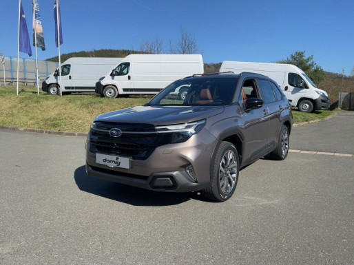 SUBARU Forester 2.0ie Lineartronic Platinum